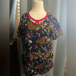Wonder woman scrub size large. New no tags